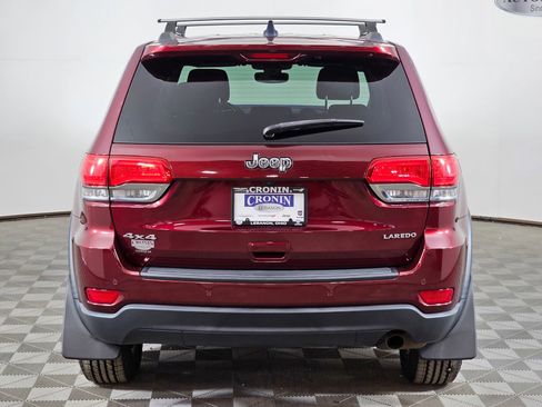 Used 2017 Jeep Grand Cherokee Laredo w/ Quick Order Package 23E image 3