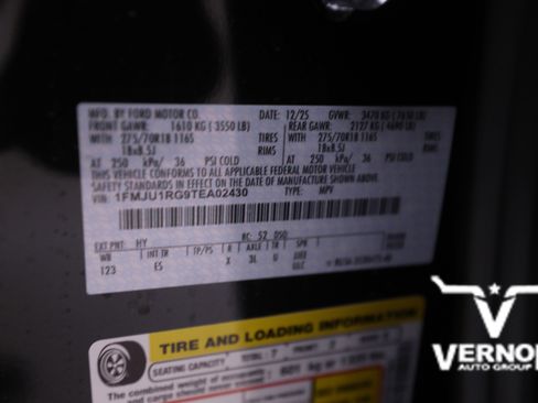 New 2026 Ford Expedition Tremor image 36