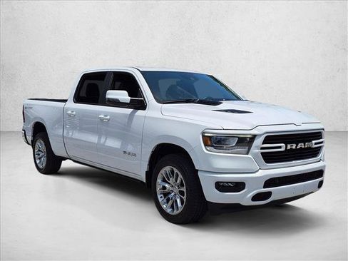 Used 2023 RAM 1500 Laramie AWD/4WD image 3