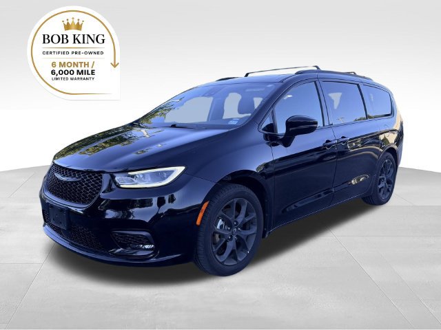 Used 2025 Chrysler Pacifica Limited FWD 360° Tour