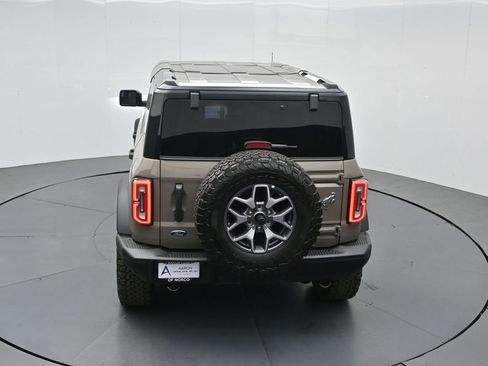 Used 2025 Ford Bronco Badlands image 56