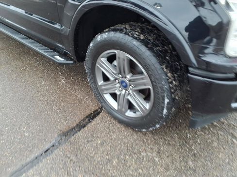 Used 2020 Ford F150 XLT w/ Equipment Group 302A Luxury image 5