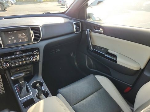 Used 2018 Kia Sportage EX w/ EX Sport Appearance Package image 23