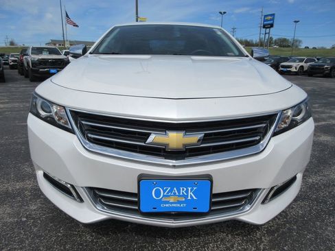 Used 2016 Chevrolet Impala LTZ w/ Enhanced Convenience Package image 8
