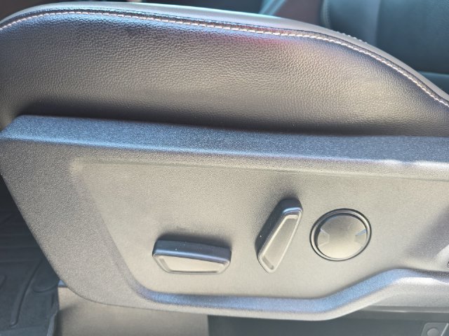 Used 2025 Ford Bronco Outer Banks AWD/4WD image 29