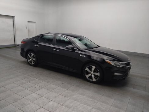 Used 2020 Kia Optima S image 11