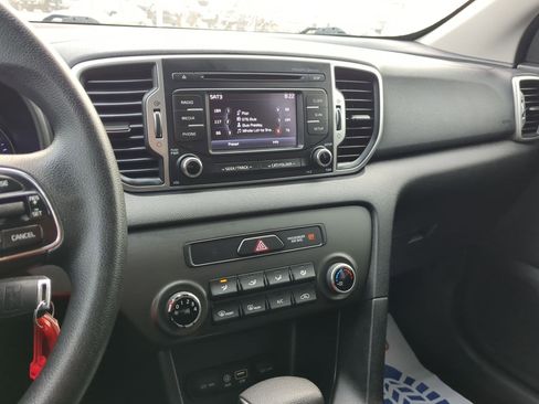 Used 2017 Kia Sportage LX image 21
