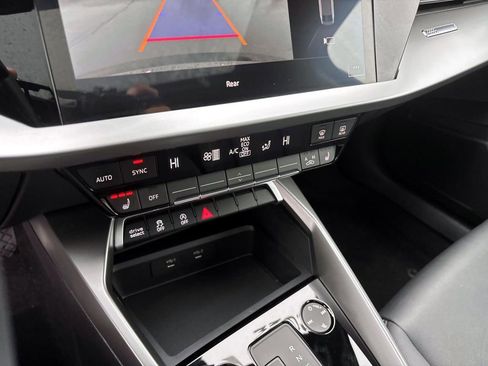 Used 2022 Audi A3 2.0T Premium image 22