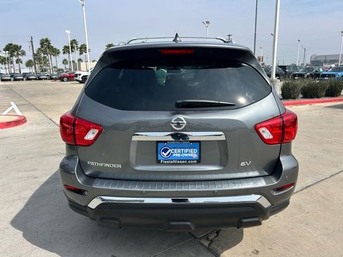 Certified 2020 Nissan Pathfinder SV image 6