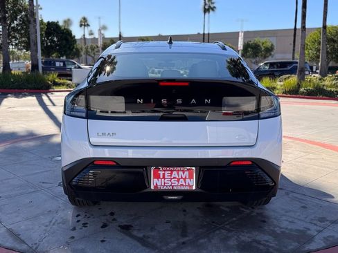 New 2026 Nissan Leaf Platinum+ image 6