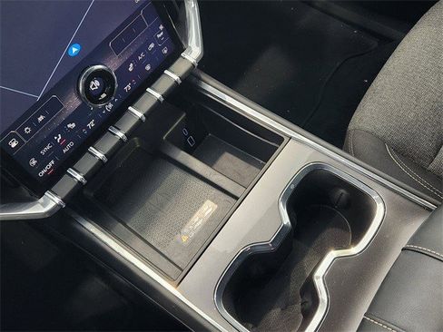 Certified 2025 GMC Acadia Elevation image 19