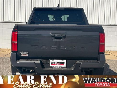 New 2025 Toyota Tacoma SR5 image 5