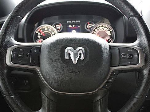 Used 2023 RAM 3500 Tradesman w/ Convenience Group image 25