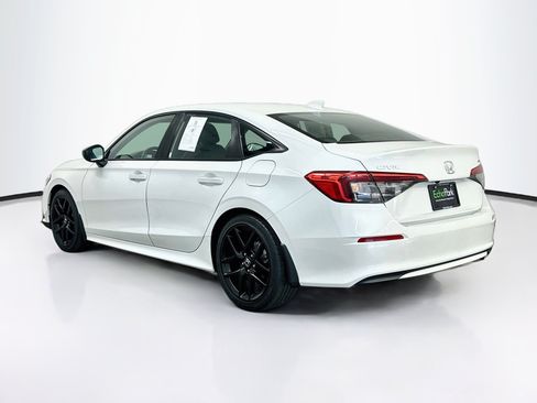 Used 2024 Honda Civic Sport image 5