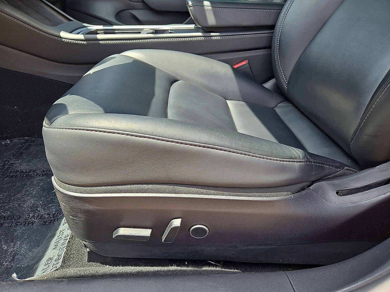 Used 2022 Tesla Model 3 Long Range AWD/4WD image 25