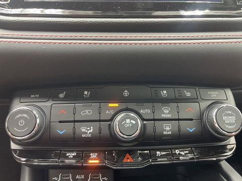 New 2025 Dodge Durango R/T image 18