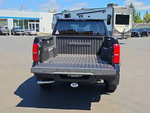 New 2026 Toyota Tacoma SR5 AWD/4WD image 9