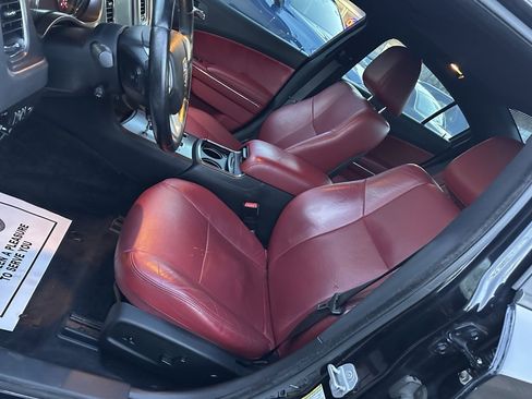 Used 2013 Dodge Charger R/T image 10