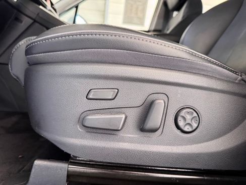 Certified 2023 Hyundai Santa Fe Limited FWD image 10