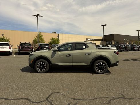 New 2026 Hyundai Santa Cruz SE AWD/4WD image 13