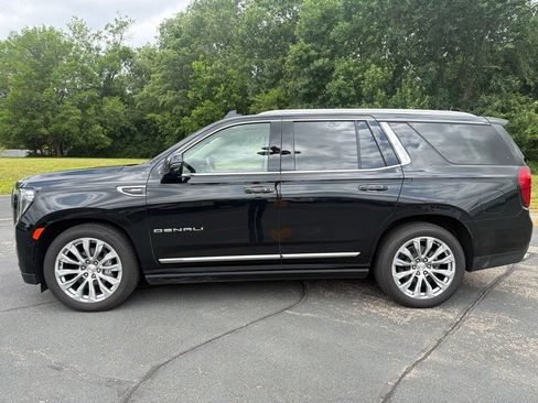 Used 2024 GMC Yukon Denali w/ Max Trailering Package AWD/4WD image 4