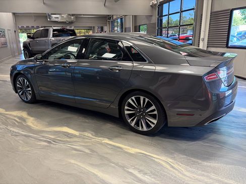 Used 2019 Lincoln MKZ Reserve FWD image 40