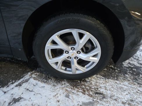 Used 2019 Chevrolet Equinox LT image 23