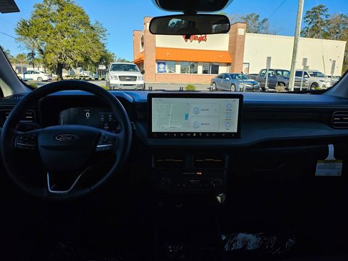 New 2026 Ford Maverick Tremor image 6