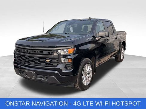 Used 2022 Chevrolet Silverado 1500 Custom AWD/4WD image 4