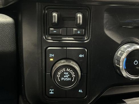 Used 2024 Ford F250 Lariat w/ Lariat Ultimate Package image 26