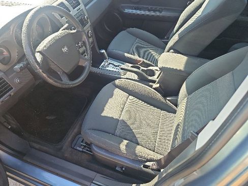 Used 2010 Dodge Avenger SXT image 7