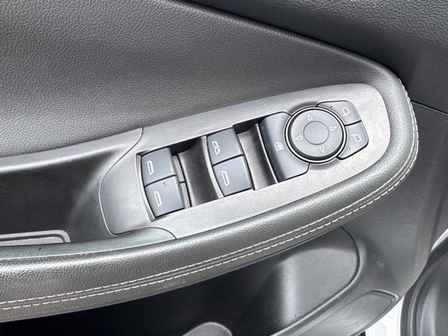 Used 2024 Buick Encore GX Sport Touring AWD/4WD image 9