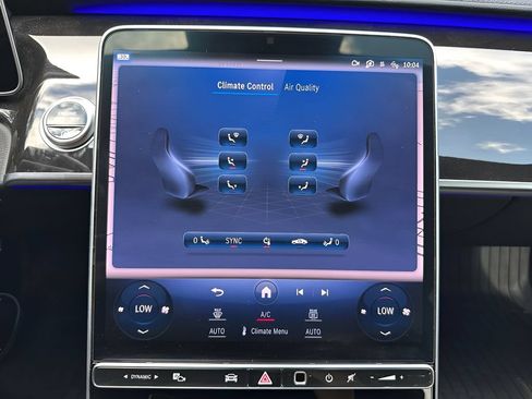 Used 2024 Mercedes-Benz S 580 4MATIC Sedan image 19