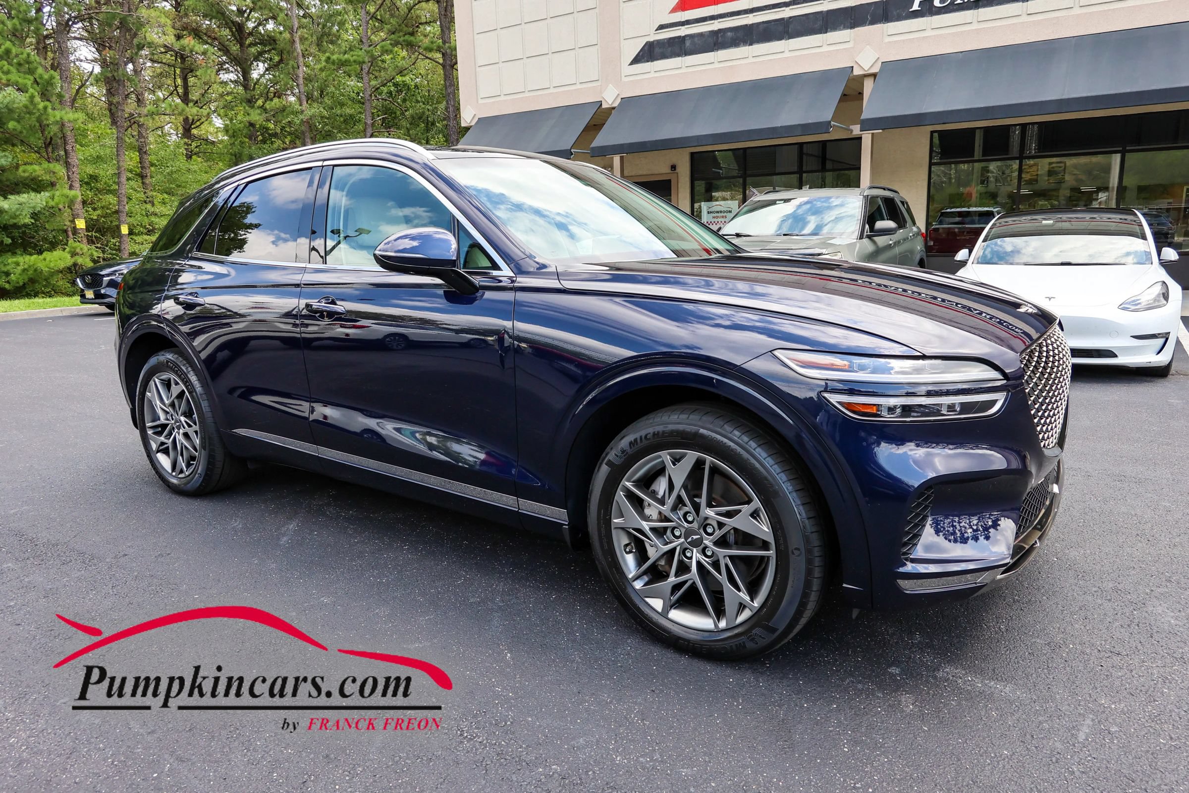 Used 2023 Genesis GV70 2.5T w/ Select Package AWD/4WD image 1