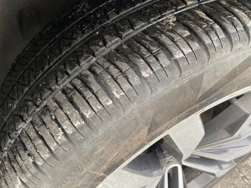 Used 2023 Volkswagen Atlas Cross Sport SEL Premium R-Line image 24