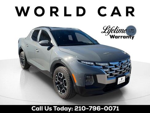 Used 2023 Hyundai Santa Cruz SEL Premium image 2