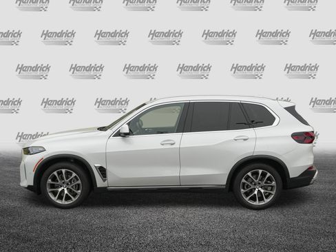 Used 2025 BMW X5 xDrive40i image 6