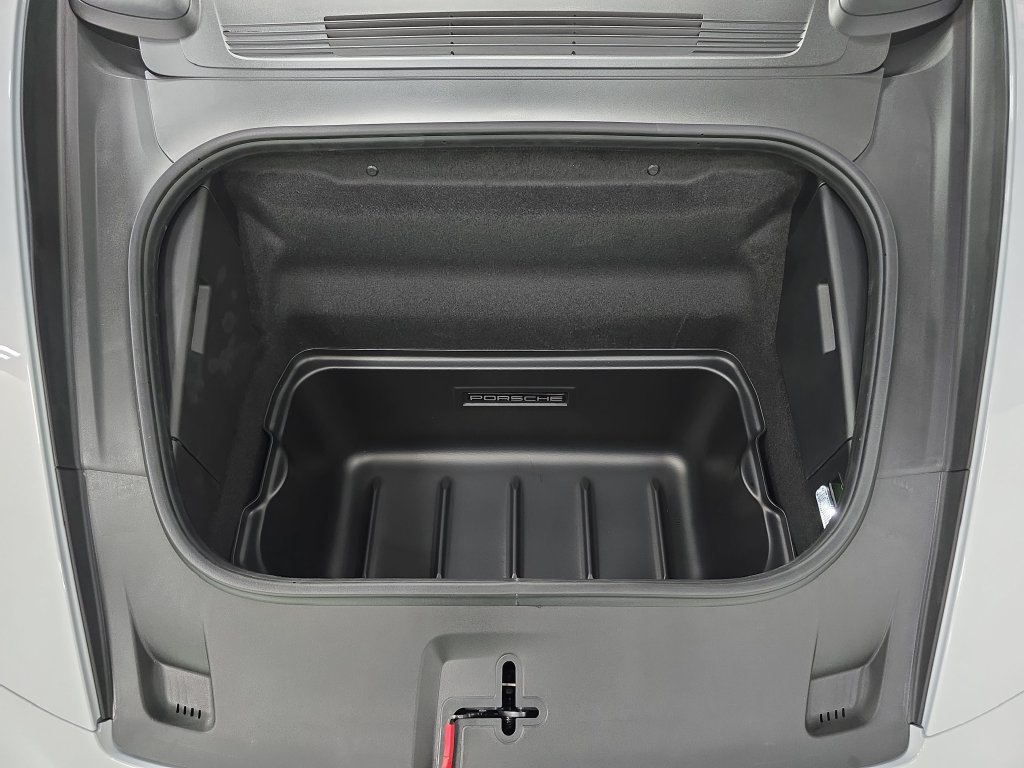 New 2026 Porsche 911 Carrera 4S AWD/4WD image 25
