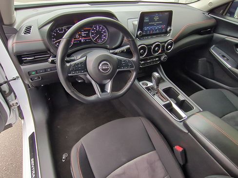 Used 2024 Nissan Sentra SR w/ Trunk Package image 16