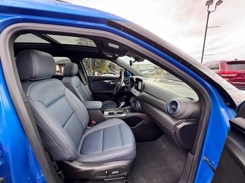 Used 2025 Chevrolet Blazer RS w/ Driver Confidence II Package image 31