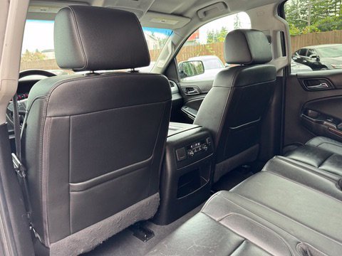 Used 2020 Chevrolet Suburban LT AWD/4WD image 15