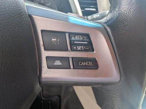 Used 2013 Subaru Outback 2.5i Limited AWD/4WD image 15