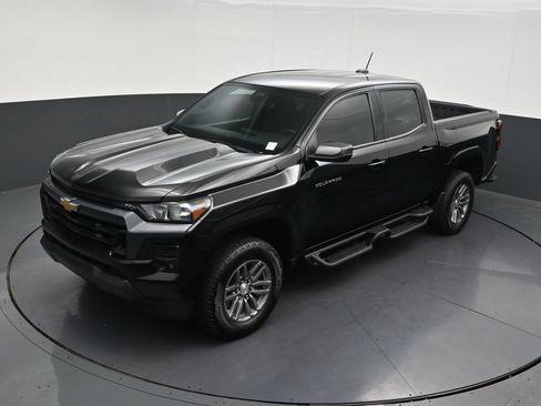 Used 2024 Chevrolet Colorado LT w/ LT Convenience Package RWD image 19