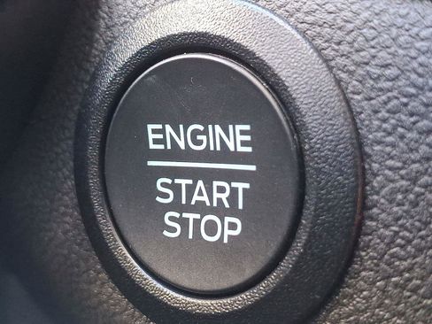 Used 2025 Ford Escape Active AWD/4WD image 23