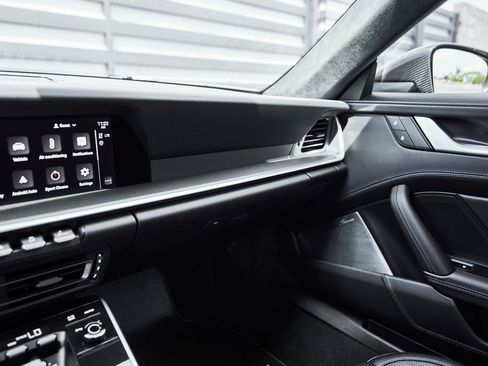 Used 2024 Porsche 911 Turbo S image 75