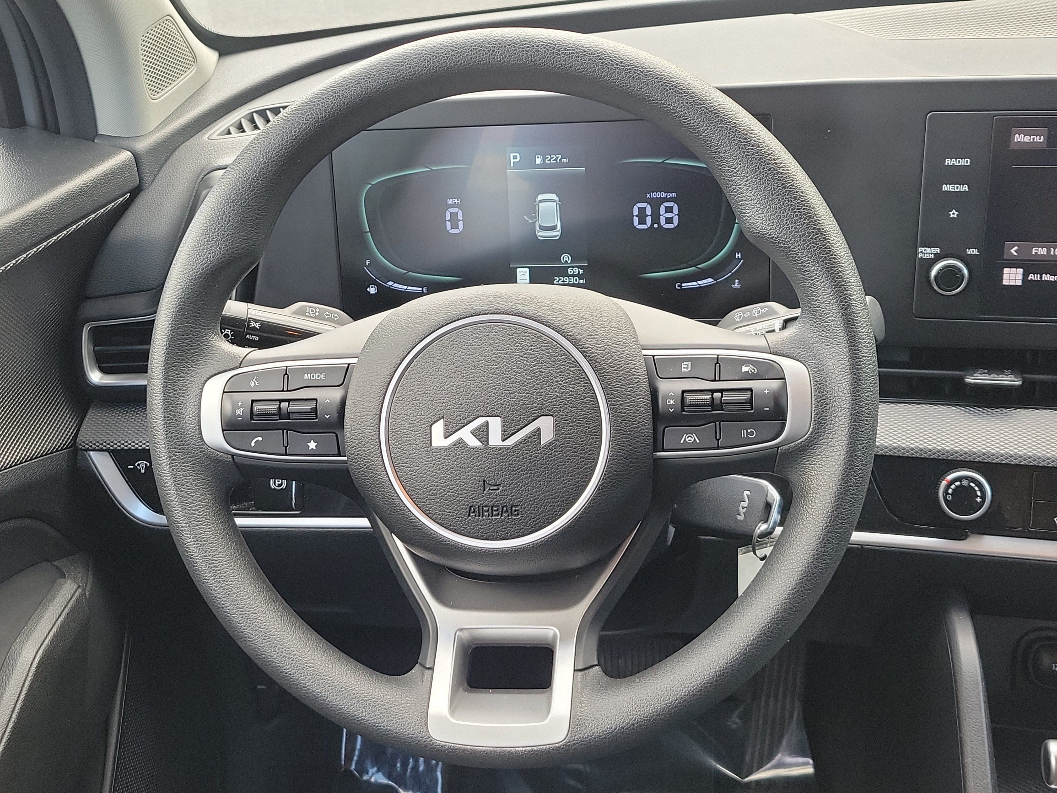 Used 2023 Kia Sportage LX AWD/4WD image 21