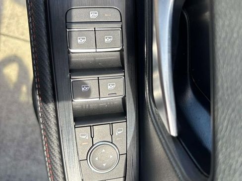 New 2026 Nissan Kicks SR w/ SR Premium Package AWD/4WD image 9