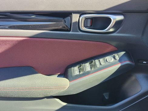 Certified 2025 Honda Civic Si image 30