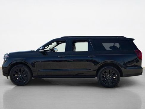 Certified 2025 Ford Expedition Max Platinum w/ Stealth Appearance Package AWD/4WD image 5