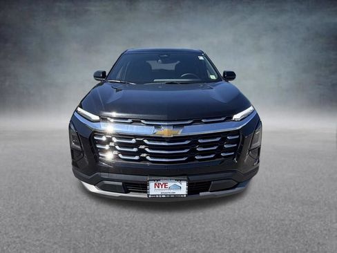Used 2026 Chevrolet Equinox LT AWD/4WD image 21